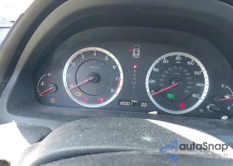 2010 Honda Accord Lx z USA, uszkodzony, nr VIN 1HGCP2F39AA097394